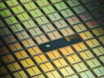 PCA85233UG/2DA/Q1ZNXP USA Inc.